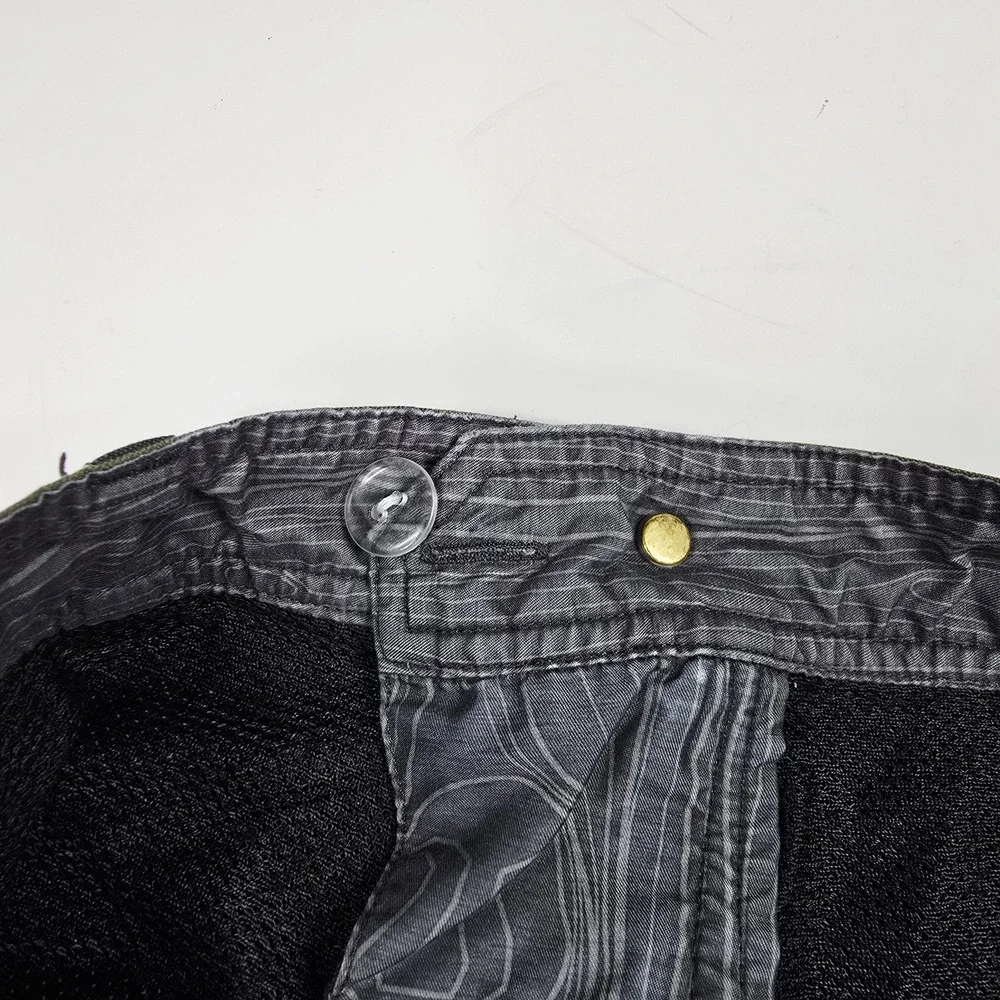 Lululemon Shorts Mens 36‎ Green Black Plaid Lined Athletic Drawstring Pockets